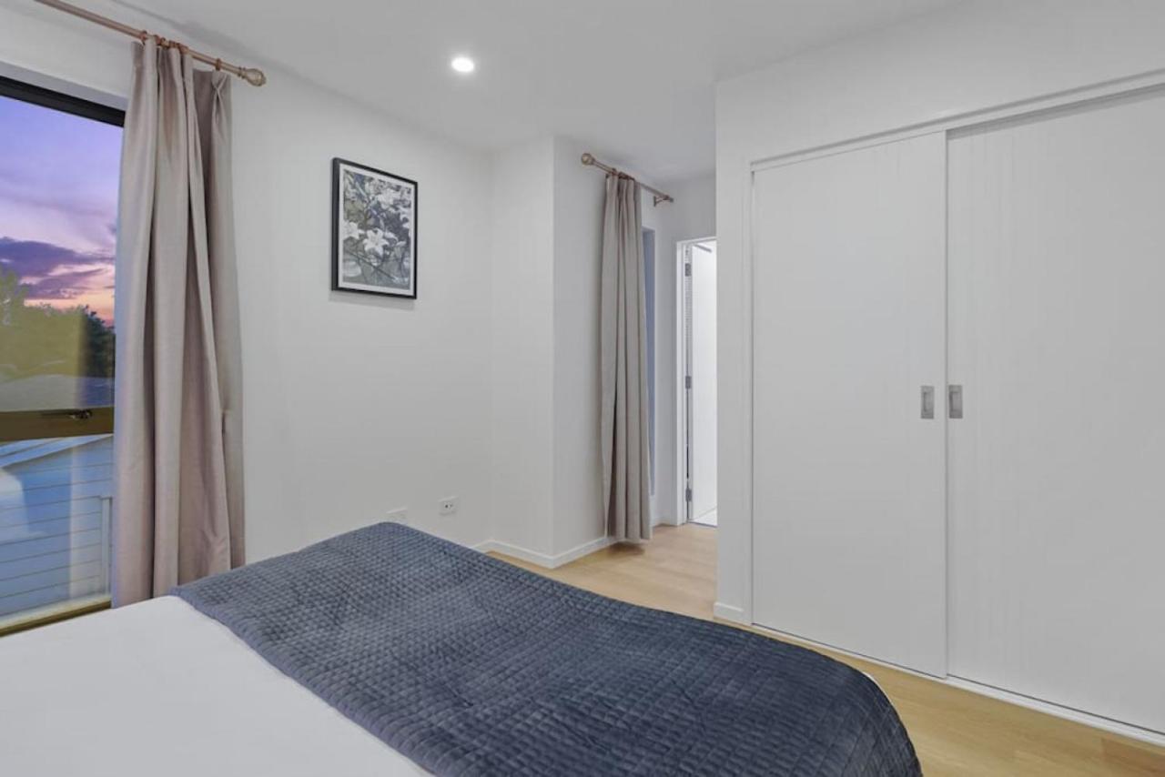 Venture Heights Townhouse With Parking And Patio Holiday home